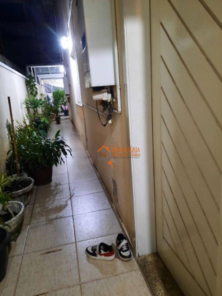 Imagem Sobrado com 3 Quartos à Venda, 124 m² em Jardim Santa Clara - Guarulhos Imagem Sobrado com 3 Quartos à Venda, 124 m² em Jardim Santa Clara - Guarulhos