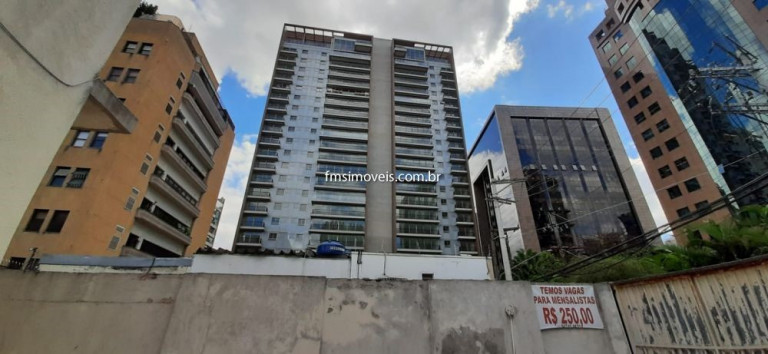 Imagem Imóvel com 1 Quarto para Alugar, 450 m² em Itaim Bibi - São Paulo
