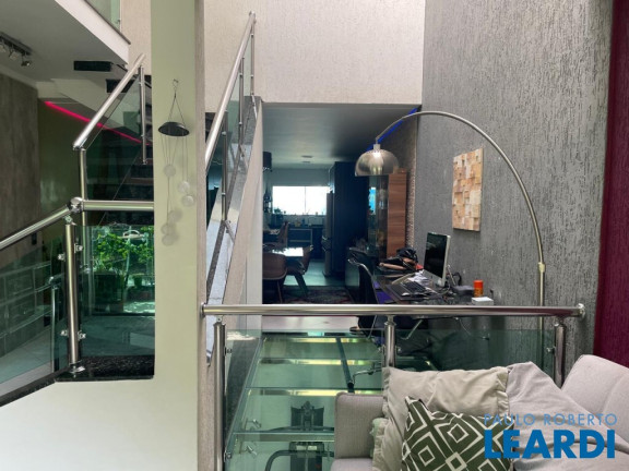 Imagem Sobrado com 3 Quartos à Venda, 169 m² em Vila Guiomar - Santo André