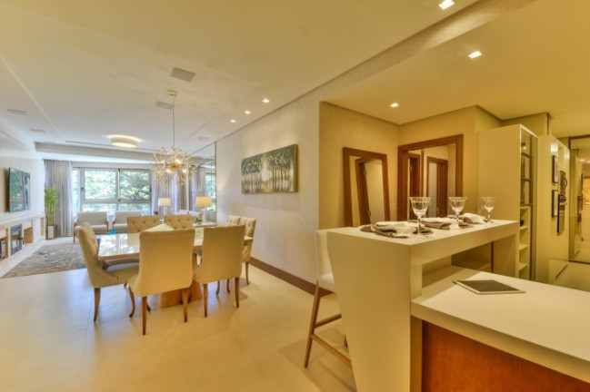 Imagem Apartamento com 3 Quartos à Venda, 162 m² em Centro - Gramado