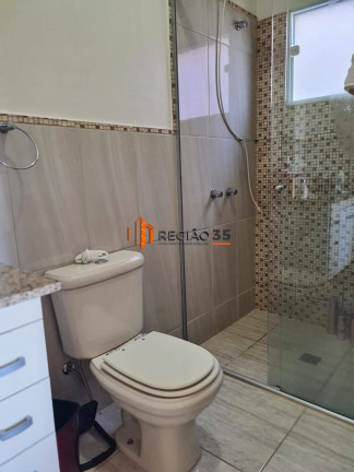 Imagem Casa com 3 Quartos à Venda, 130 m² em Santa Teresa - Poços De Caldas