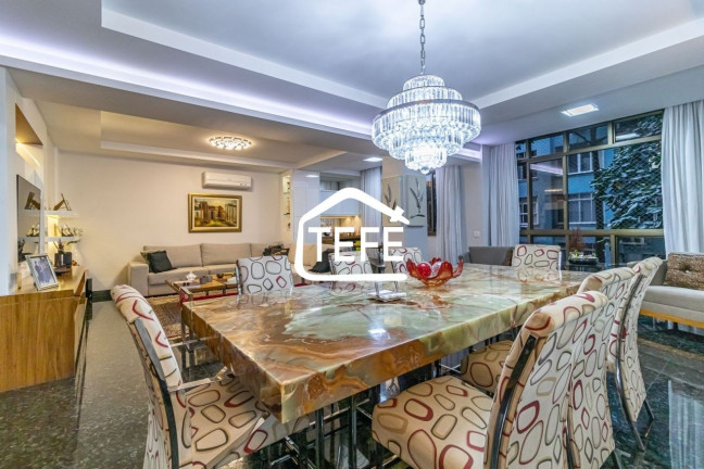 Apartamento com 3 Quartos à Venda, 182 m² em Copacabana - Rio De Janeiro