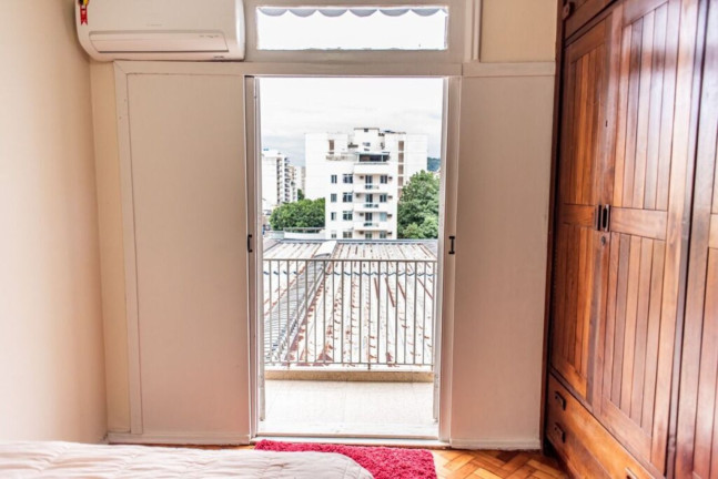 Imagem Imóvel com 3 Quartos à Venda, 120 m² em Tijuca - Rio De Janeiro