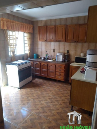 Imagem Casa com 3 Quartos à Venda, 268 m² em Jardim Santa Rita De Cássia - Bragança Paulista Imagem Casa com 3 Quartos à Venda, 268 m² em Jardim Santa Rita De Cássia - Bragança Paulista