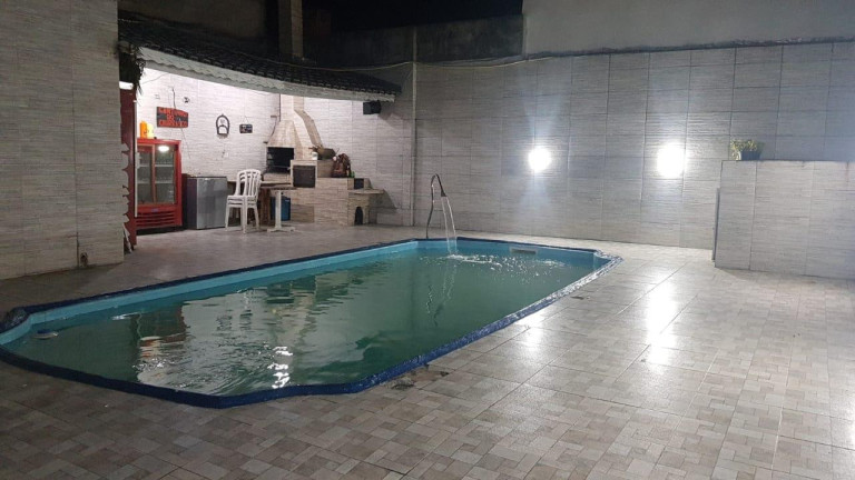 Imagem Casa com 4 Quartos à Venda, 410 m² em Maracanã - Praia Grande Imagem Casa com 4 Quartos à Venda, 410 m² em Maracanã - Praia Grande