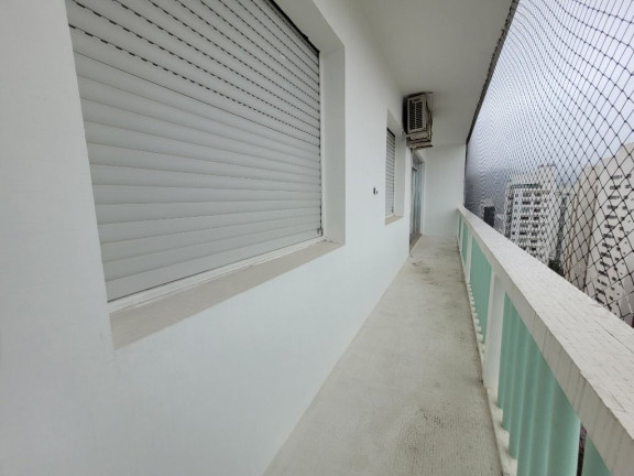 Imagem Apartamento com 2 Quartos à Venda, 126 m² em Pitangueiras - Guarujá Imagem Apartamento com 2 Quartos à Venda, 126 m² em Pitangueiras - Guarujá