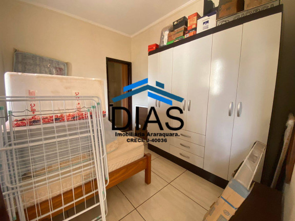 Imagem Casa com 4 Quartos à Venda, 180 m² em Jardim Dos Oitis - Araraquara