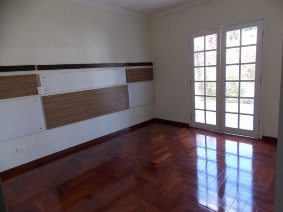 Imagem Casa com 4 Quartos à Venda, 350 m² em Vila Branca - Jacareí Imagem Casa com 4 Quartos à Venda, 350 m² em Vila Branca - Jacareí