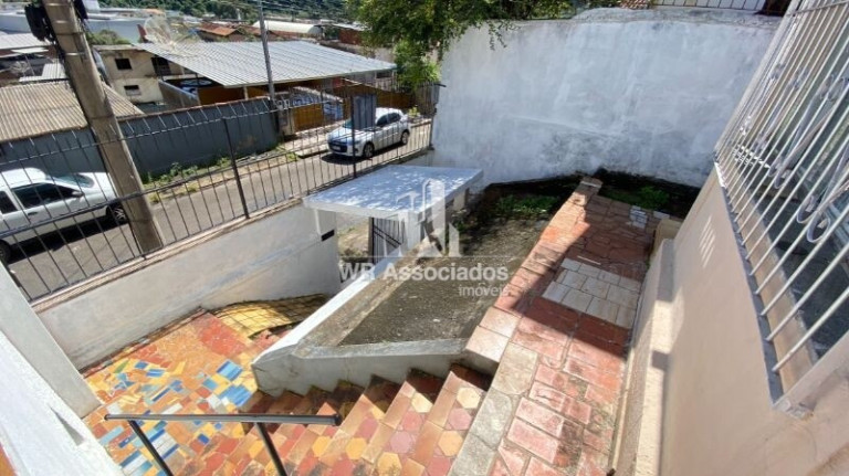 Imagem Casa com 3 Quartos à Venda, 70 m² Imagem Casa com 3 Quartos à Venda, 70 m²