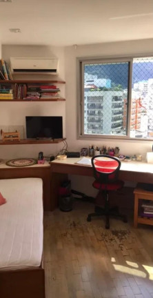 Imagem Cobertura com 2 Quartos à Venda, 192 m² em Lagoa - Rio De Janeiro Imagem Cobertura com 2 Quartos à Venda, 192 m² em Lagoa - Rio De Janeiro