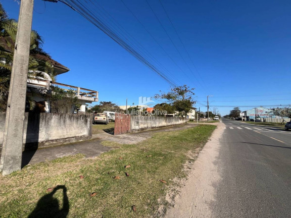 Imagem Sobrado à Venda, 127 m² em Barra Do Sai - Itapoá Imagem Sobrado à Venda, 127 m² em Barra Do Sai - Itapoá
