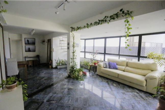 Cobertura com 3 Quartos à Venda, 240 m² em Horto Florestal - Salvador