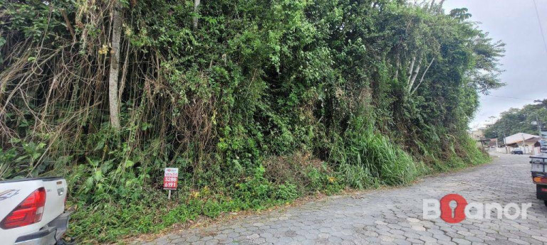 Terreno à Venda, 693 m² em Fortaleza - Blumenau