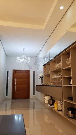 Imagem Casa de Condomínio com 3 Quartos à Venda, 384 m² em Quinta Ranieri - Bauru