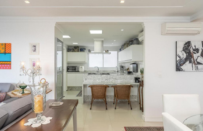 Imagem Apartamento com 3 Quartos à Venda, 148 m² em Jardim Europa - Porto Alegre Imagem Apartamento com 3 Quartos à Venda, 148 m² em Jardim Europa - Porto Alegre