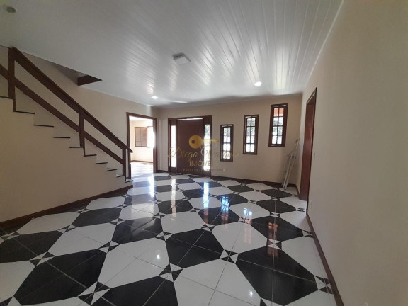 Casa com 3 Quartos à Venda, 1.440 m² em Canoas - Teresópolis