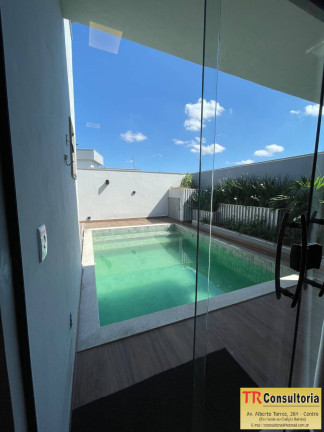 Imagem Casa com 3 Quartos à Venda, 400 m² em Campos Dos Goytacazes Imagem Casa com 3 Quartos à Venda, 400 m² em Campos Dos Goytacazes