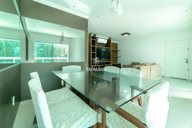 Imagem Apartamento com 3 Quartos para Alugar ou Temporada, 120 m² em Bombas - Bombinhas Imagem Apartamento com 3 Quartos para Alugar ou Temporada, 120 m² em Bombas - Bombinhas