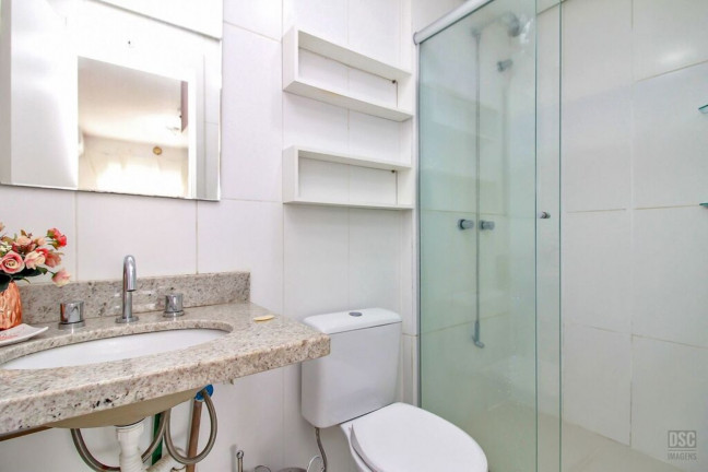 Imagem Imóvel com 2 Quartos à Venda, 58 m² em Vila Nova - Porto Alegre Imagem Imóvel com 2 Quartos à Venda, 58 m² em Vila Nova - Porto Alegre