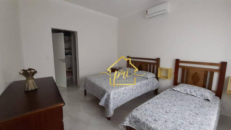 Imagem Casa com 7 Quartos à Venda, 355 m² em Flórida - Praia Grande Imagem Casa com 7 Quartos à Venda, 355 m² em Flórida - Praia Grande