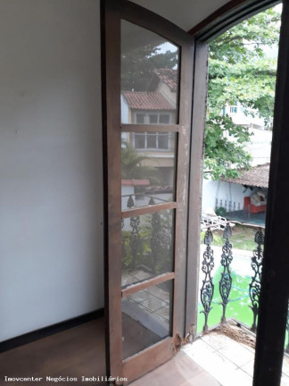 Imagem Casa com 2 Quartos à Venda, 360 m² em Jacarepagua - Rio De Janeiro