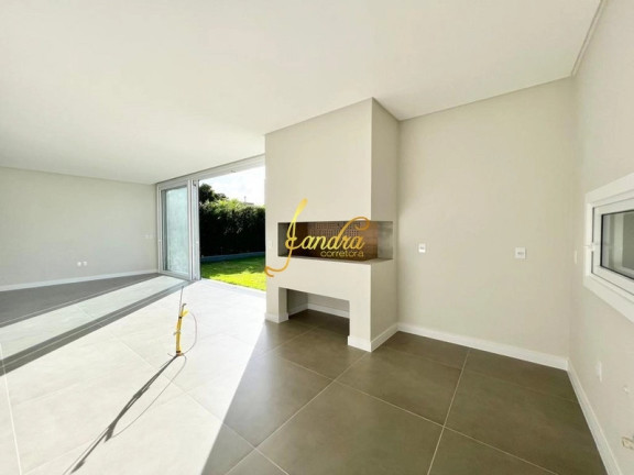 Imagem Casa de Condomínio com 4 Quartos à Venda, 284 m² em Zona Nova - Capão Da Canoa