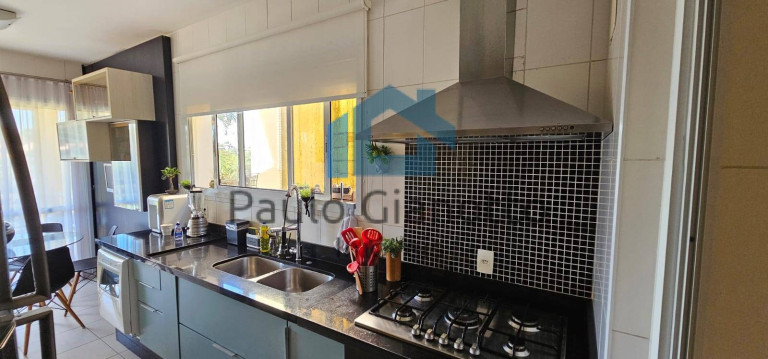 Imagem Casa de Condomínio com 4 Quartos à Venda, 293 m² em Granja Viana - Cotia
