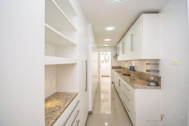 Imagem Apartamento com 2 Quartos à Venda, em Humaitá - Rio De Janeiro Imagem Apartamento com 2 Quartos à Venda, em Humaitá - Rio De Janeiro