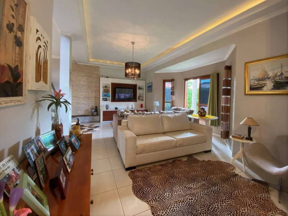 Imagem Casa com 4 Quartos à Venda,  em Chácara Vale Do Rio Cotia - Carapicuíba