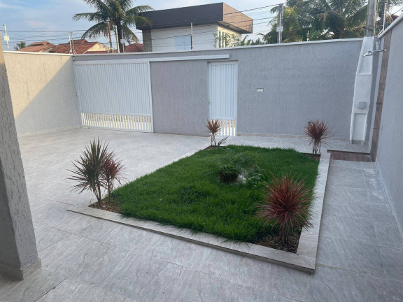 Imagem Casa com 4 Quartos à Venda, 350 m² em  Maria Helena Novaes - Peruíbe