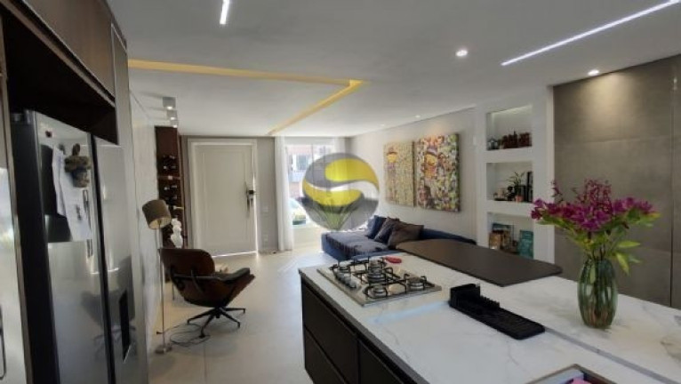 Imagem Casa de Condomínio com 4 Quartos à Venda, 155 m² em Granja Viana - Cotia Imagem Casa de Condomínio com 4 Quartos à Venda, 155 m² em Granja Viana - Cotia