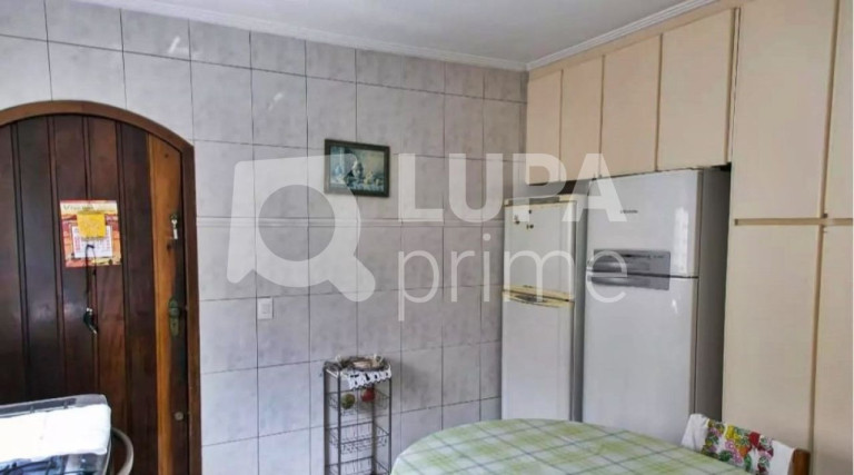 Imagem Casa com 3 Quartos à Venda, 300 m² em Jardim Guanca - São Paulo