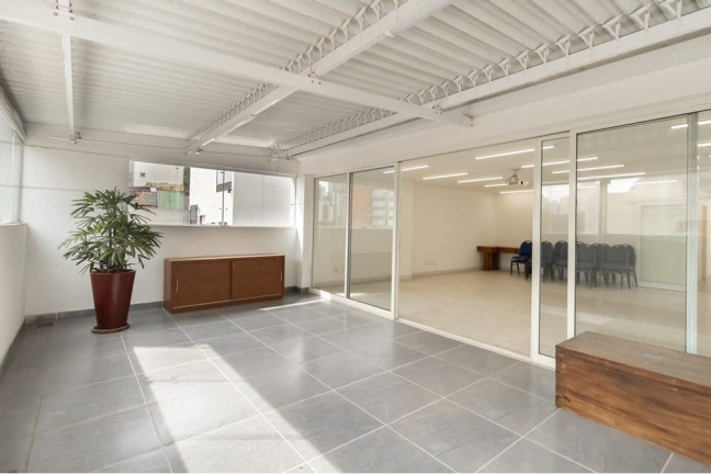 Imagem Edifício Residencial à Venda, 760 m² em Vila Andrade - São Paulo Imagem Edifício Residencial à Venda, 760 m² em Vila Andrade - São Paulo