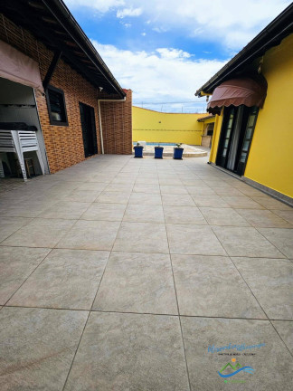 Imagem Casa com 6 Quartos à Venda, 300 m² em Jd Suarão - Itanhaém