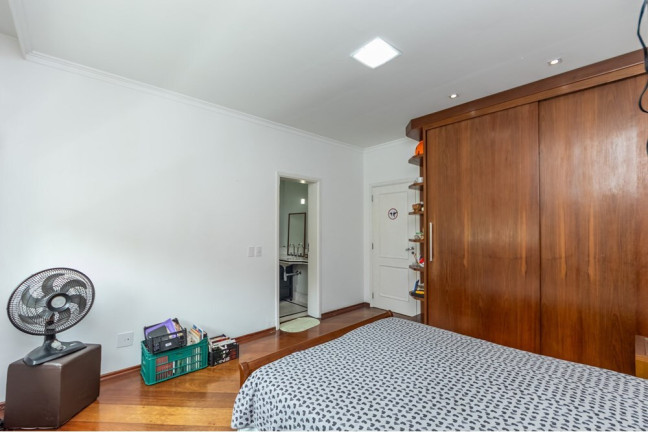 Imagem Casa com 6 Quartos à Venda, 360 m² em Santana - São Paulo Imagem Casa com 6 Quartos à Venda, 360 m² em Santana - São Paulo