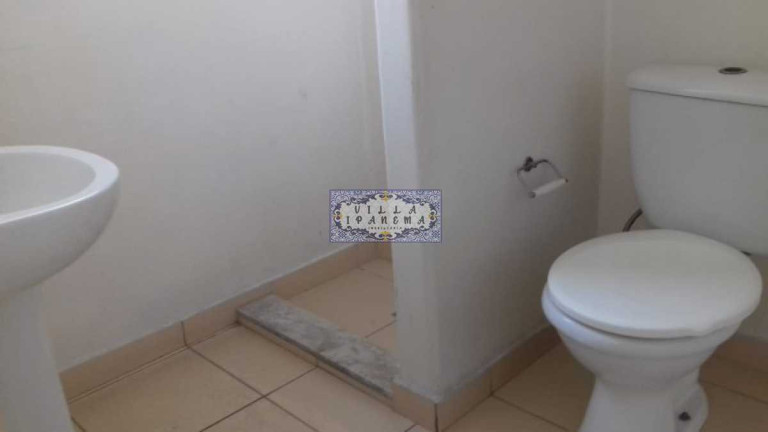 Imagem Sala Comercial à Venda ou Locação, 49 m² em Centro - Rio De Janeiro Imagem Sala Comercial à Venda ou Locação, 49 m² em Centro - Rio De Janeiro