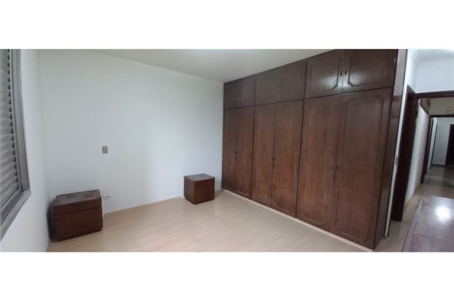Imagem Imóvel com 3 Quartos à Venda, em Pinheiros - São Paulo Imagem Imóvel com 3 Quartos à Venda, em Pinheiros - São Paulo