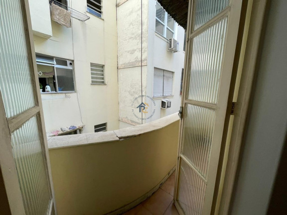 Imagem Apartamento com 1 Quarto à Venda, em Catete - Rio De Janeiro Imagem Apartamento com 1 Quarto à Venda, em Catete - Rio De Janeiro