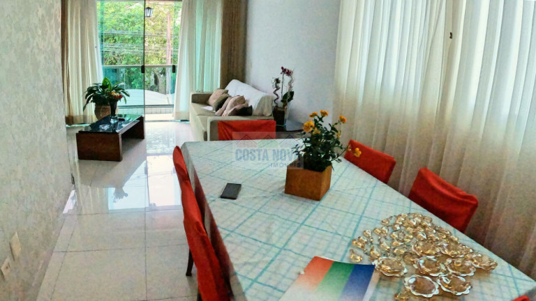 Imagem Casa com 3 Quartos à Venda, 216 m² em Vila Belmiro - Santos Imagem Casa com 3 Quartos à Venda, 216 m² em Vila Belmiro - Santos