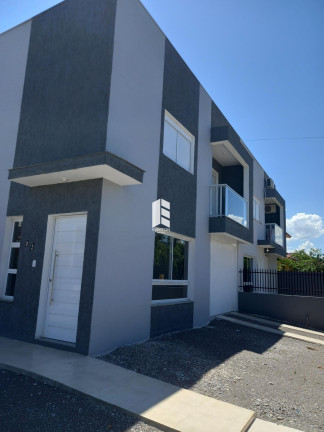 Imagem Casa com 3 Quartos à Venda, 110 m² em Camobi - Santa Maria
