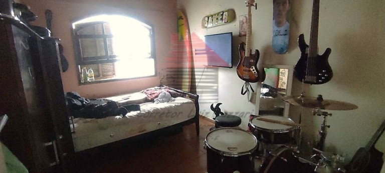 Imagem Casa com 3 Quartos à Venda, 180 m² em Centro - Peruíbe Imagem Casa com 3 Quartos à Venda, 180 m² em Centro - Peruíbe