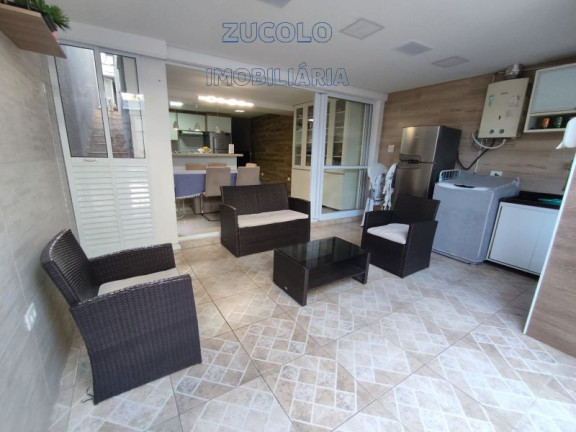 Imagem Casa com 3 Quartos à Venda, 180 m²