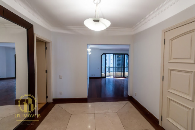 Imagem Apartamento com 3 Quartos para Alugar, 240 m² em Itaim Bibi - São Paulo