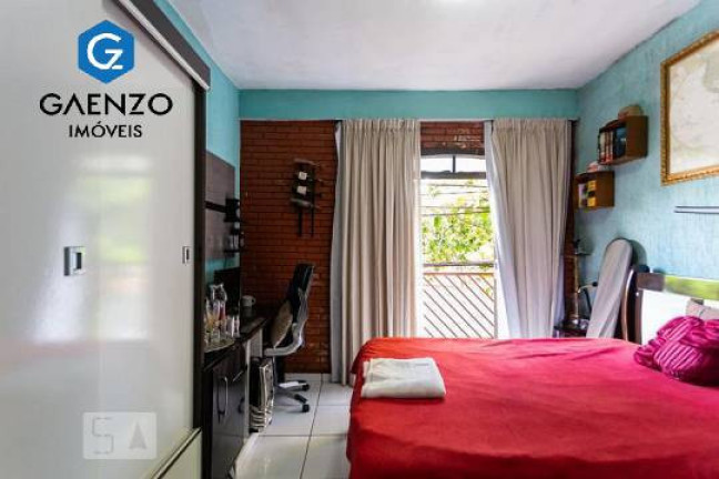 Imagem Sobrado com 4 Quartos à Venda, 197 m² em Quitauna - Osasco
