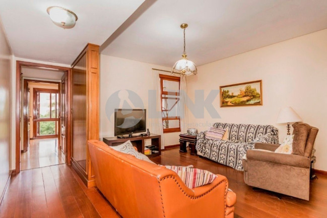 Imagem Imóvel com 3 Quartos à Venda, 244 m² em Petrópolis - Porto Alegre