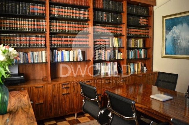 Sala Comercial à Venda, 190 m² em Anhangabaú - São Paulo