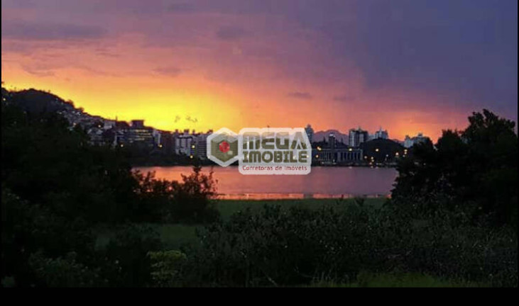 Imagem Apartamento com 2 Quartos à Venda, 75 m² em João Paulo - Florianópolis Imagem Apartamento com 2 Quartos à Venda, 75 m² em João Paulo - Florianópolis
