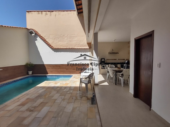 Sobrado com 4 Quartos à Venda, 250 m² em Jardim Paraíba - Aparecida