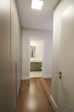 Imagem Apartamento com 3 Quartos à Venda, 287 m² em Centro - Florianópolis Imagem Apartamento com 3 Quartos à Venda, 287 m² em Centro - Florianópolis