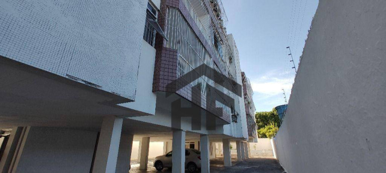 Imagem Apartamento com 3 Quartos à Venda, 130 m² em Encruzilhada - Recife
